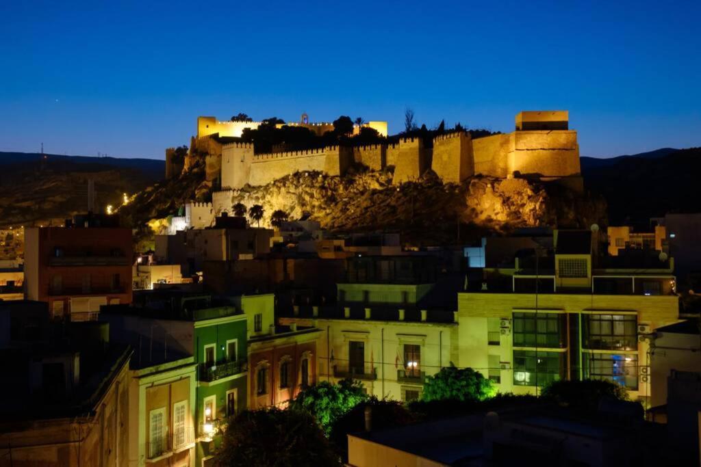 Lifehouse Cathedral * Free Parking* Superiorwifi* Apartment Almería Exterior foto