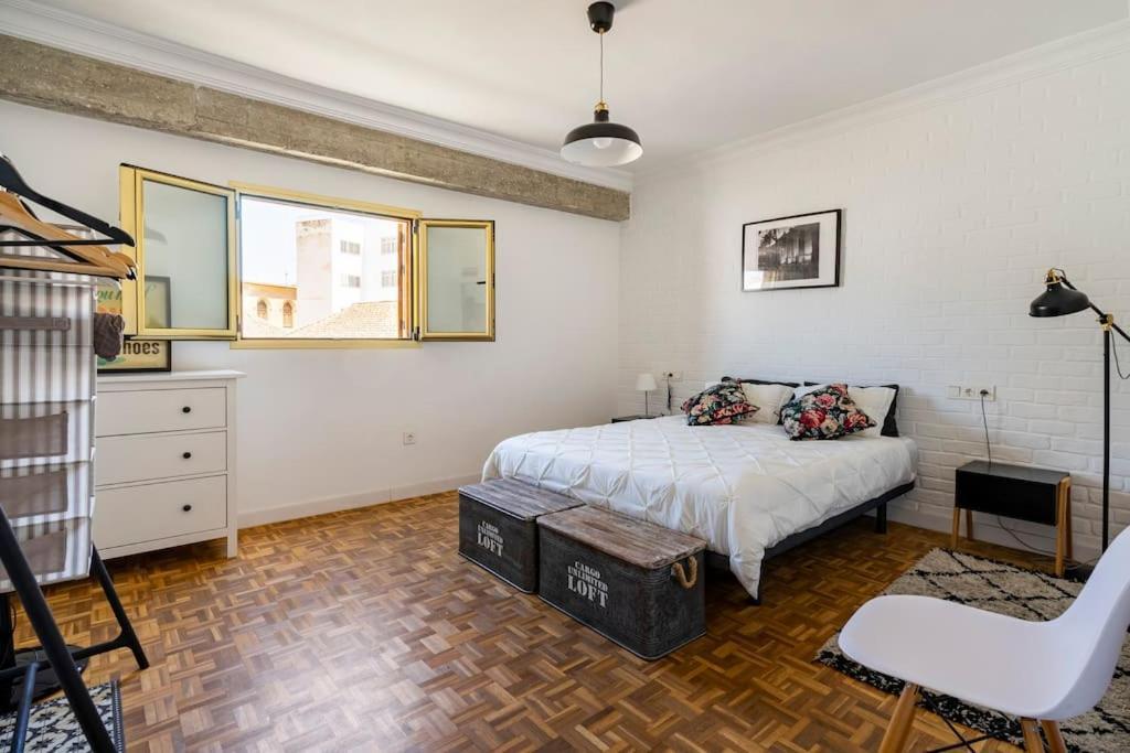 Lifehouse Cathedral * Free Parking* Superiorwifi* Apartment Almería Exterior foto